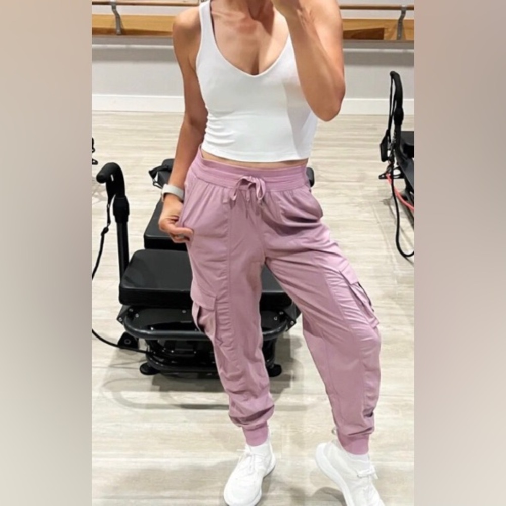 Lululemon Dance Studio Cargo Jogger Pants XS 0 2 4 Rose Blush